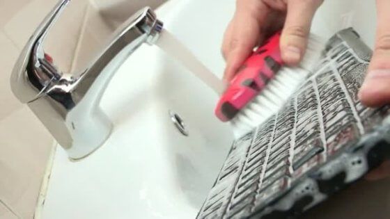 Як правильно вимити клавіатуру комп'ютера