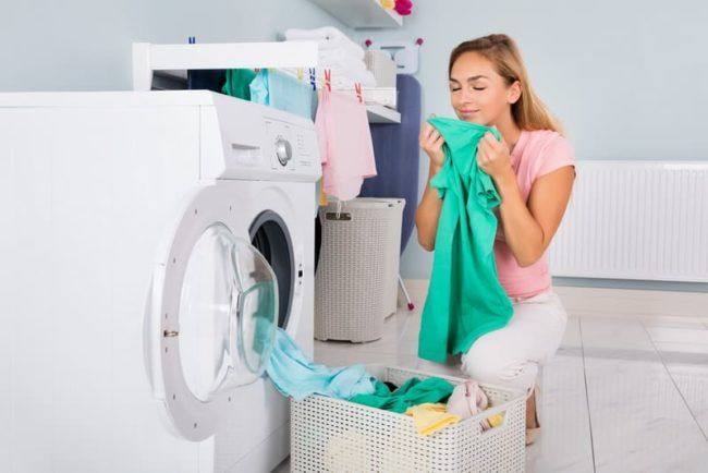 Як правильно прати одяг і текстиль в машині-автомат?