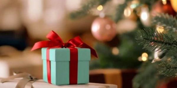 Як здивувати дівчину на Новий рік: добірка подарунків своїми руками, які приведуть її в захват