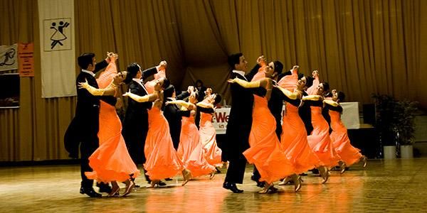 Організація танцювального майстер-класу на корпоратив: варіанти програм і слушні поради