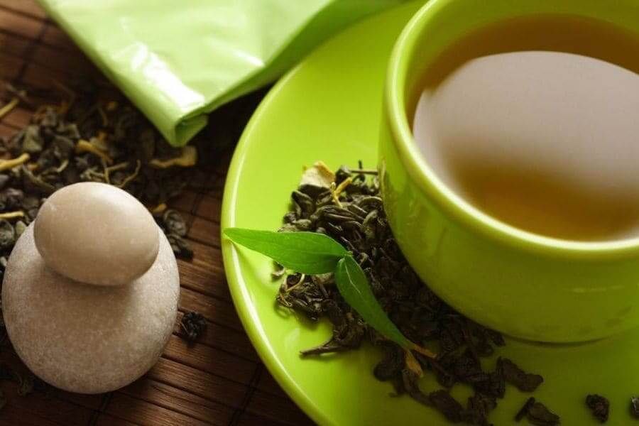 Виводимо плями від зеленого чаю швидко і легко