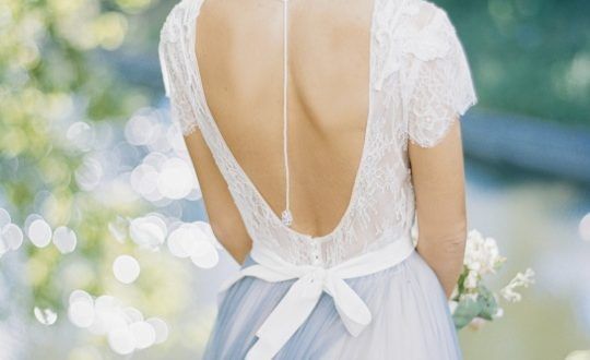 Весільні сукні з відкритою спиною фото 4