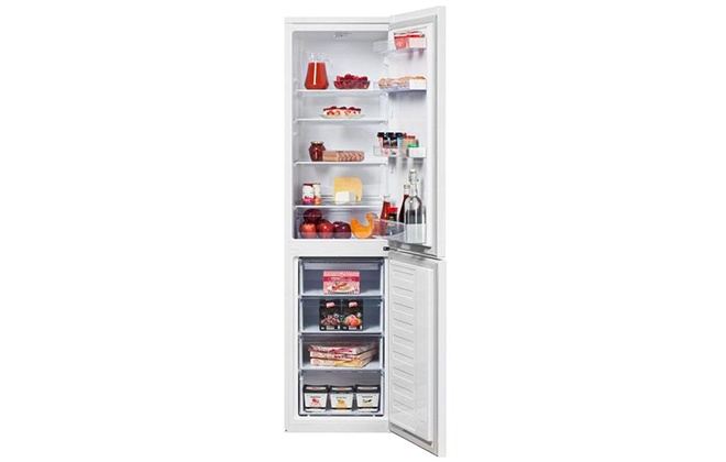 Холодильник Beko RCSK335M20W з продуктами всередині