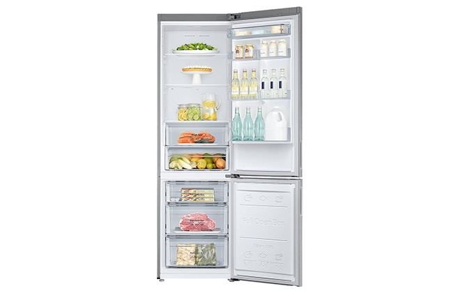 Холодильник Samsung RB37J5200SA у відкритому вигляді