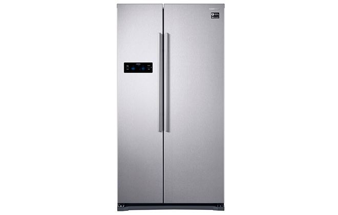 Сріблястий двухстулковий холодильник Samsung