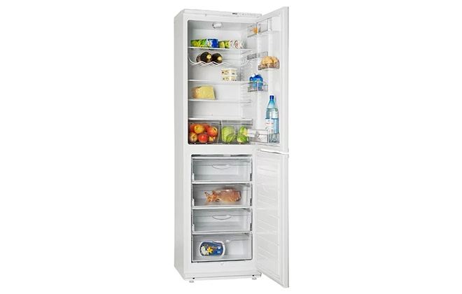 Холодильник Атлант 6025-031 з продуктами