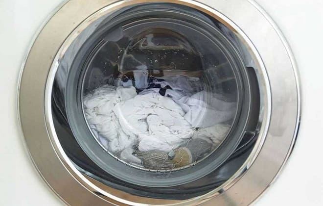Як можна злити воду з пральної машини