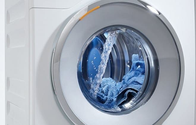 Як самому відкрити пральну машину під час прання