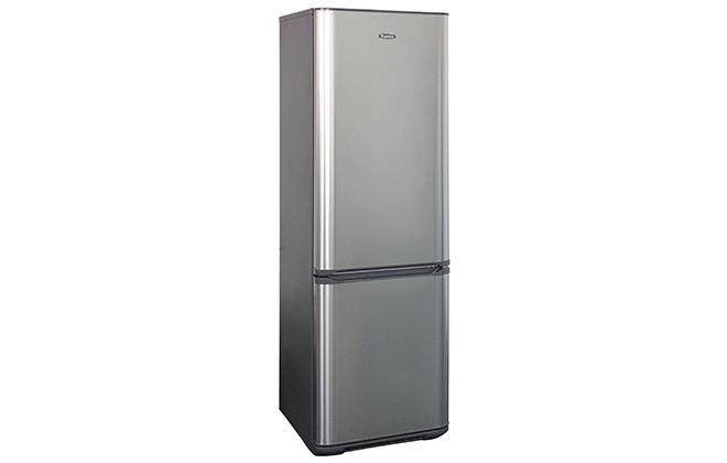 Сріблястий холодильник Бірюса 127