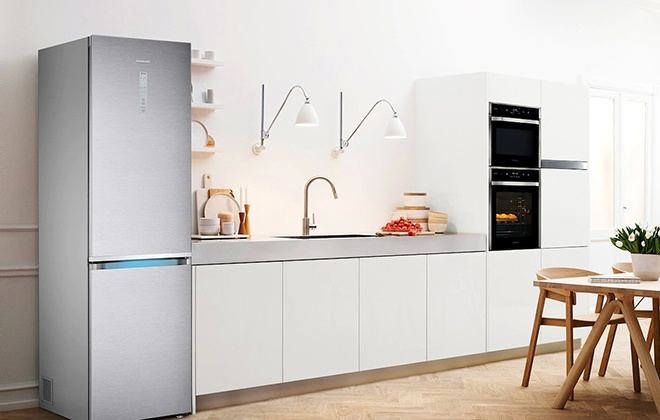 Холодильник Samsung RB41J7861S4 в інтер'єрі