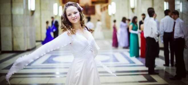 Сценки та конкурси на Осінній бал в школу: смішні і веселі