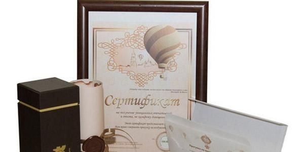 Весільна коробка матрьошка з грошима