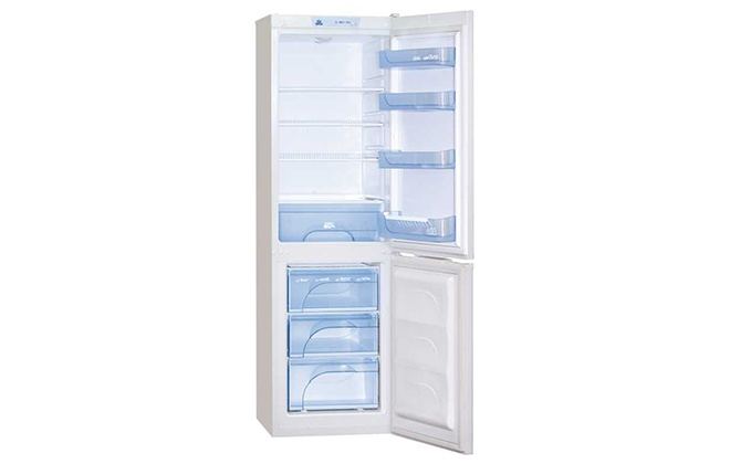 Двокамерний холодильник Atlant з відкритими дверцятами