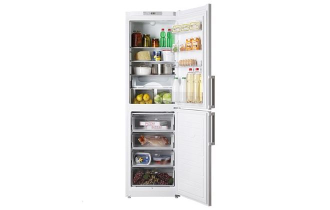 Холодильник Атлант 6325-101 з продуктами